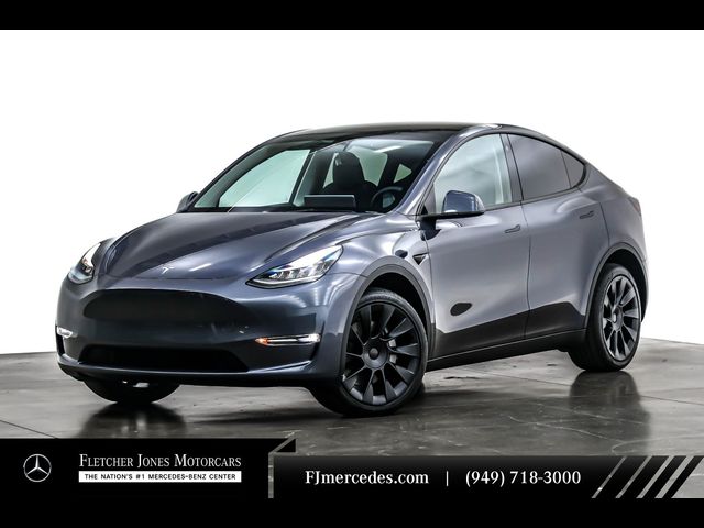 2023 Tesla Model Y Long Range