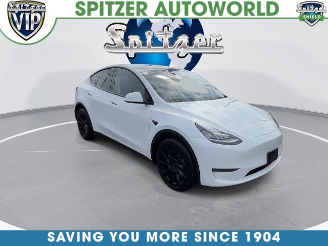 2023 Tesla Model Y Long Range