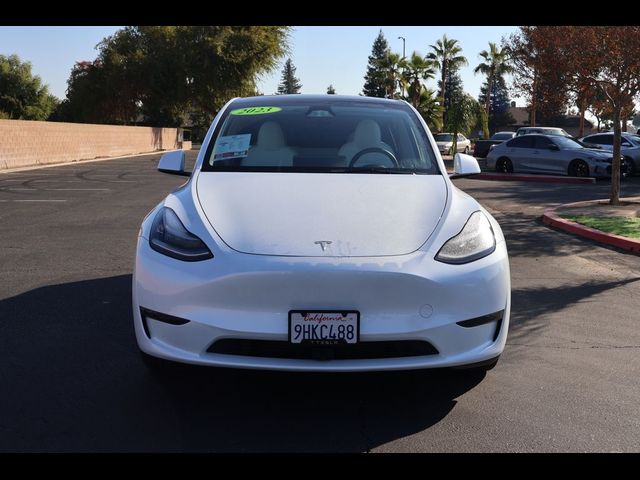 2023 Tesla Model Y Base