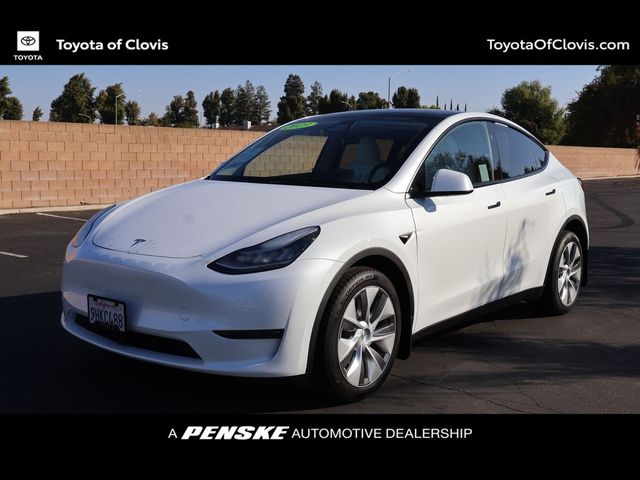 2023 Tesla Model Y Base