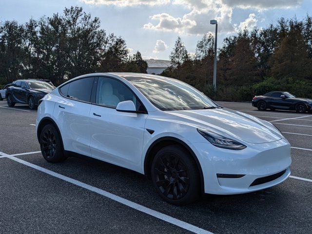 2023 Tesla Model Y Long Range