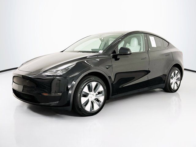 2023 Tesla Model Y Base