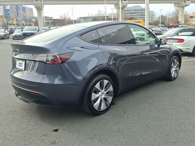 2023 Tesla Model Y Base