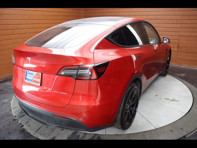 2023 Tesla Model Y Base