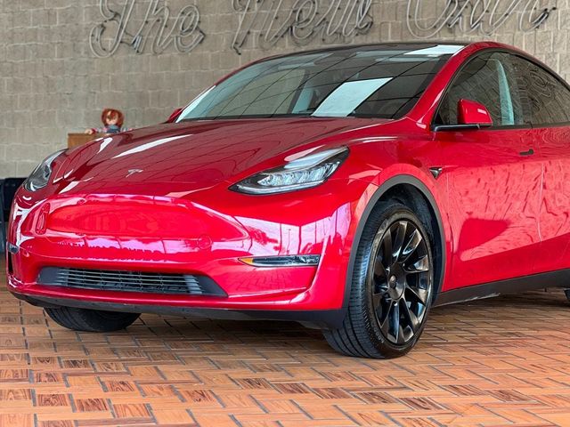 2023 Tesla Model Y Long Range