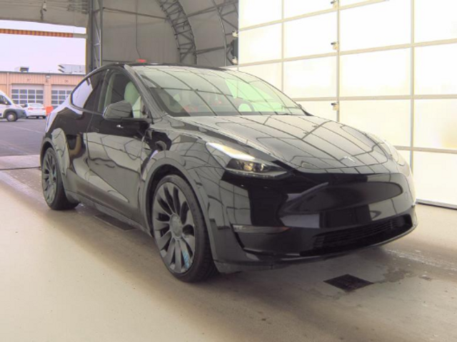 2023 Tesla Model Y Performance