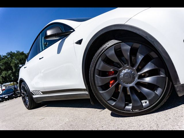 2023 Tesla Model Y Performance