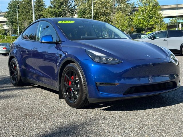 2023 Tesla Model Y Performance
