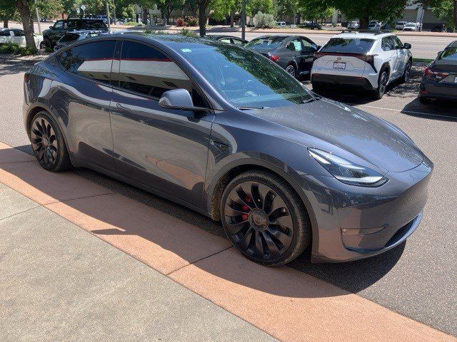 2023 Tesla Model Y Performance