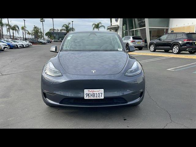 2023 Tesla Model Y Base