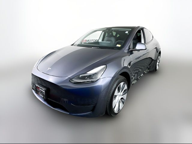 2023 Tesla Model Y Base