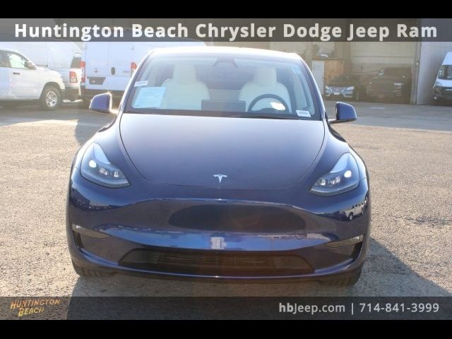 2023 Tesla Model Y Base