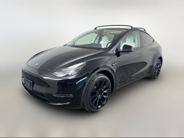 2023 Tesla Model Y Base