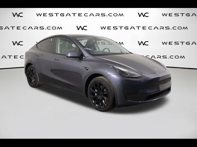 2023 Tesla Model Y Base