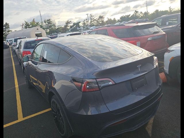 2023 Tesla Model Y Base