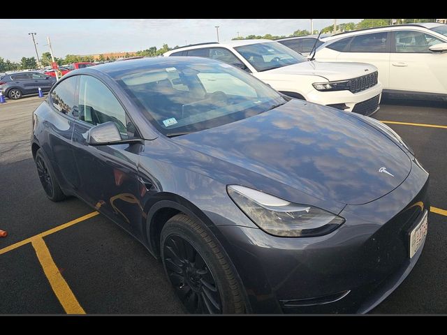 2023 Tesla Model Y Base