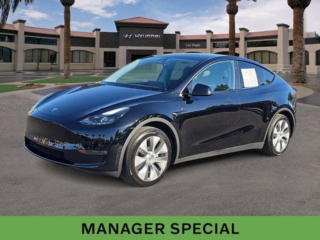 2023 Tesla Model Y Base