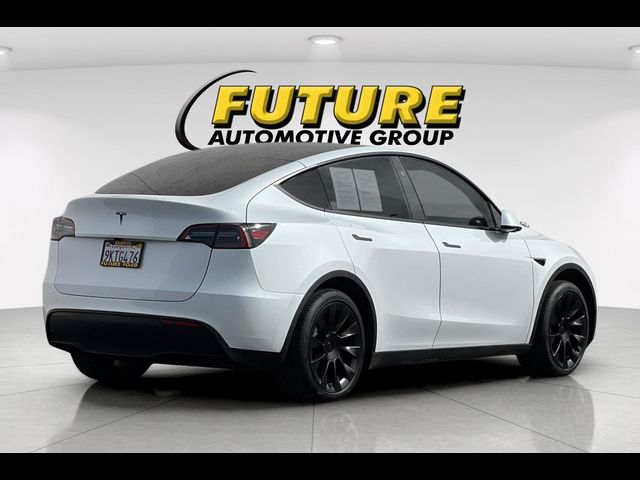 2023 Tesla Model Y Base