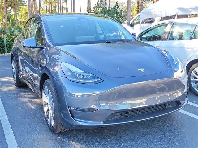 2023 Tesla Model Y Base