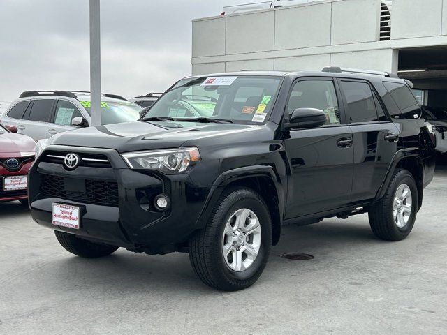 2023 Toyota 4Runner SR5