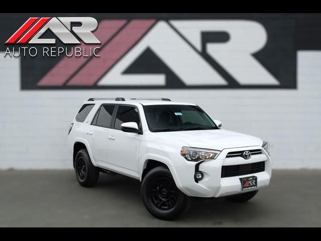 2023 Toyota 4Runner SR5