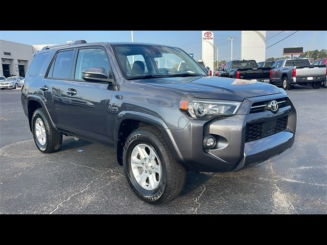 2023 Toyota 4Runner SR5