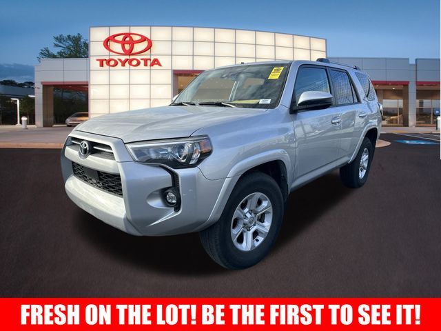 2023 Toyota 4Runner SR5