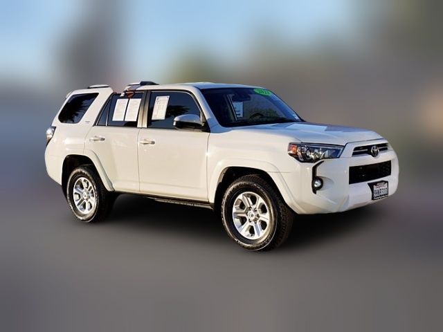 2023 Toyota 4Runner SR5