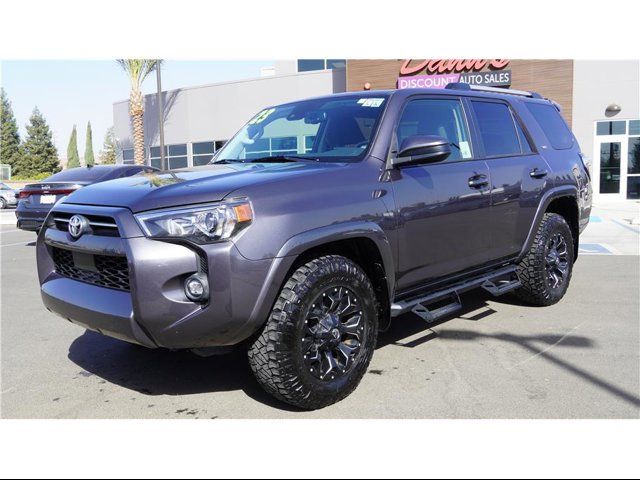 2023 Toyota 4Runner SR5