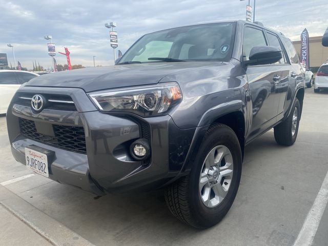 2023 Toyota 4Runner SR5