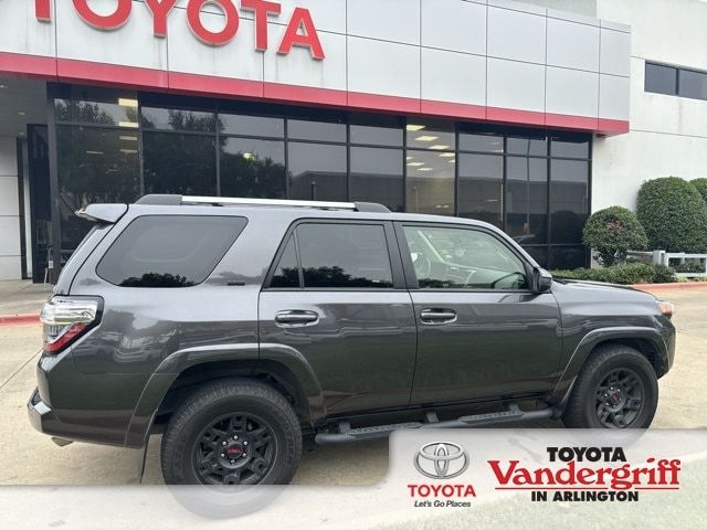 2023 Toyota 4Runner SR5