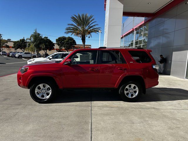 2023 Toyota 4Runner SR5