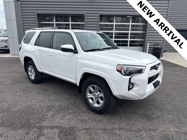 2023 Toyota 4Runner SR5