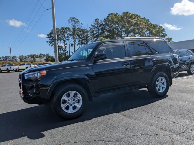 2023 Toyota 4Runner SR5