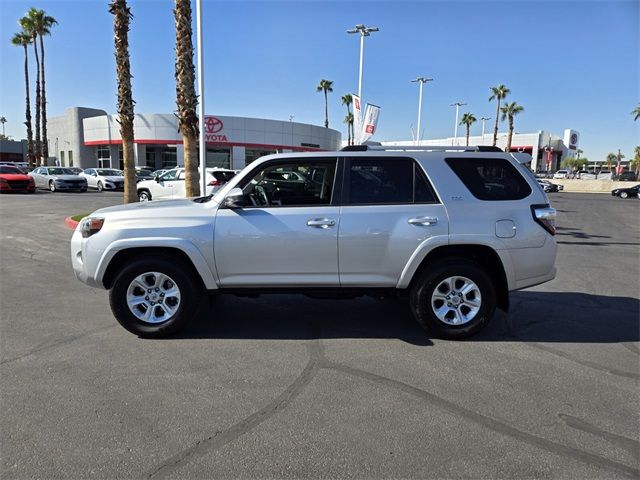 2023 Toyota 4Runner SR5