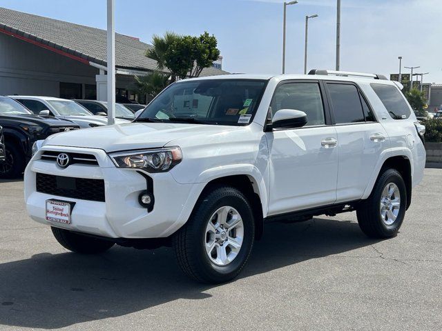 2023 Toyota 4Runner SR5