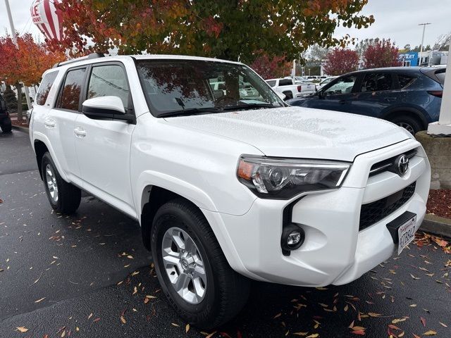 2023 Toyota 4Runner SR5