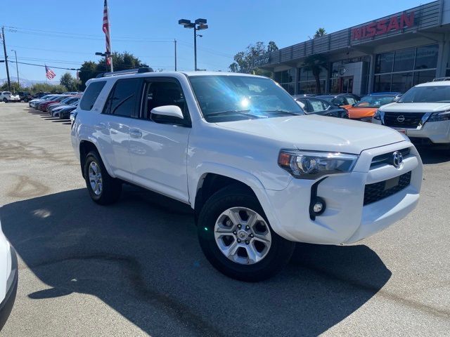 2023 Toyota 4Runner SR5