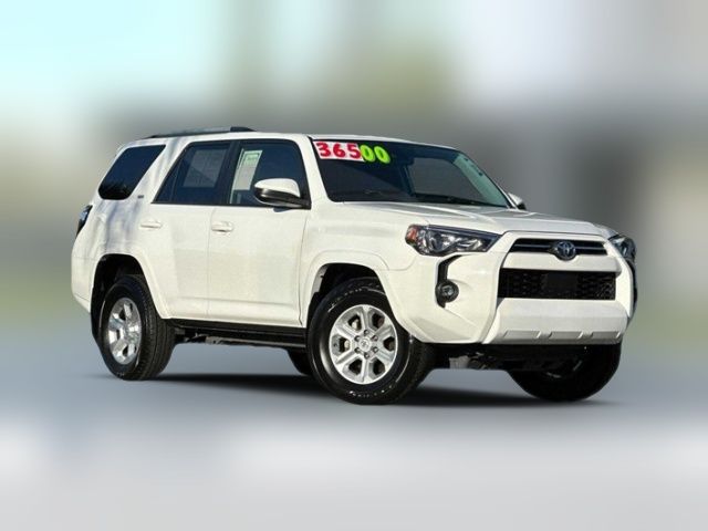 2023 Toyota 4Runner SR5