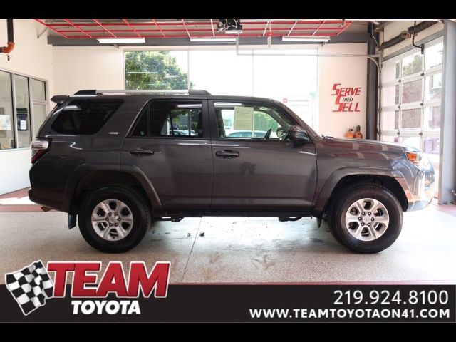 2023 Toyota 4Runner SR5