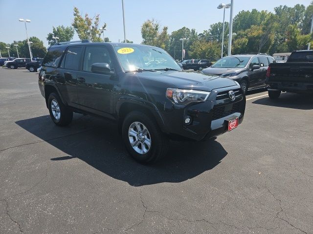 2023 Toyota 4Runner SR5