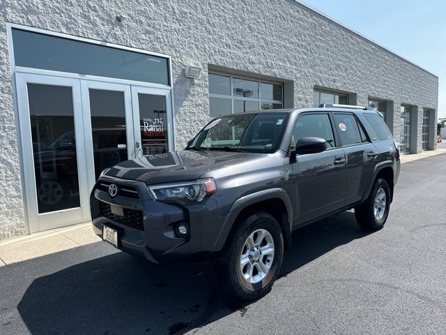 2023 Toyota 4Runner SR5