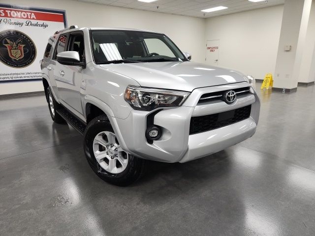 2023 Toyota 4Runner SR5