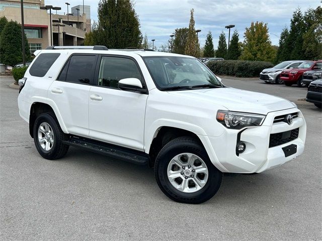 2023 Toyota 4Runner SR5