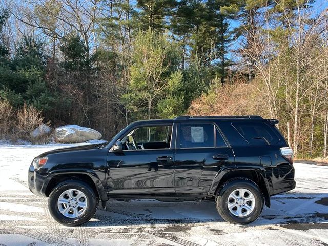 2023 Toyota 4Runner SR5