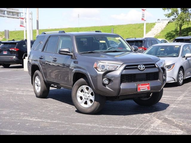 2023 Toyota 4Runner SR5