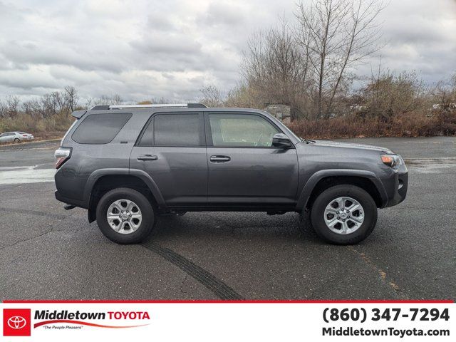 2023 Toyota 4Runner SR5