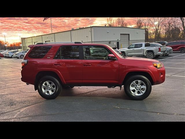 2023 Toyota 4Runner SR5