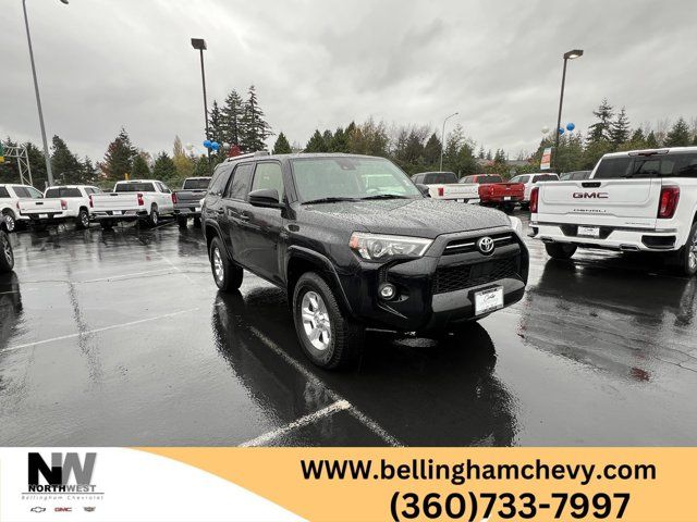 2023 Toyota 4Runner SR5