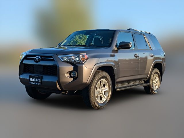 2023 Toyota 4Runner SR5